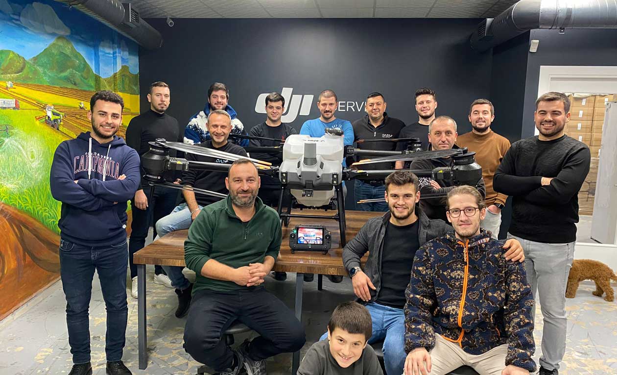 Dazetarım, Balıkesir Gönen Ofisinde DJI Agras T40 Zirai Drone Teknik Servis Eğitimi